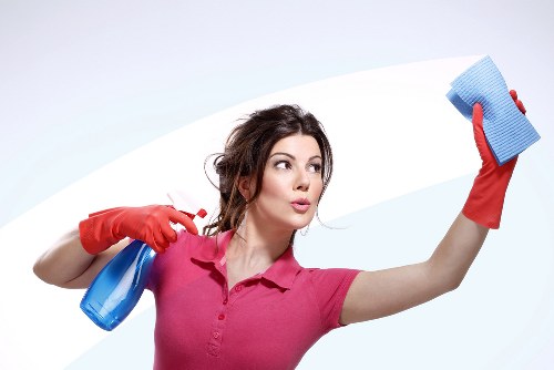 Professional move in cleaning in a vacant living room